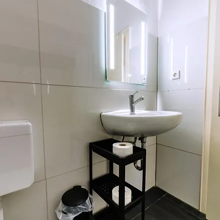 Workerslodge - Fuer 6 P In *